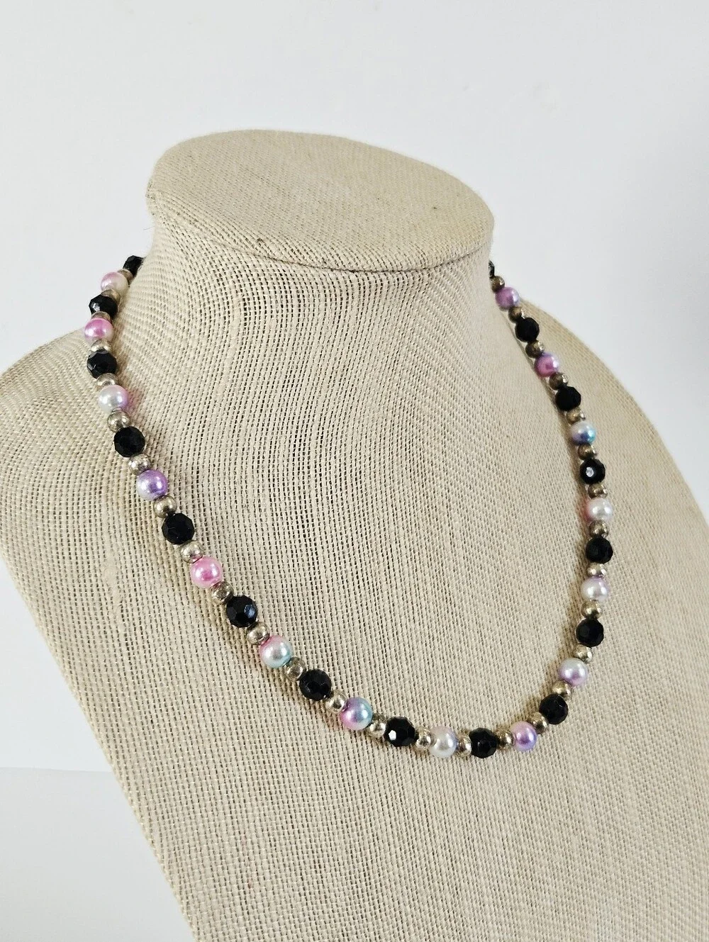 Vintage Beaded Crystal Faceted Lucite Pastel Faux Pearl Screw Clasp Necklace